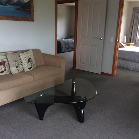 Acheron Cottages Manapouri Eksteriør billede